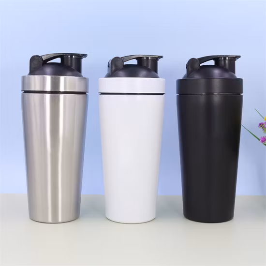 Coctelera de proteínas de acero inoxidable de 750 ml.
